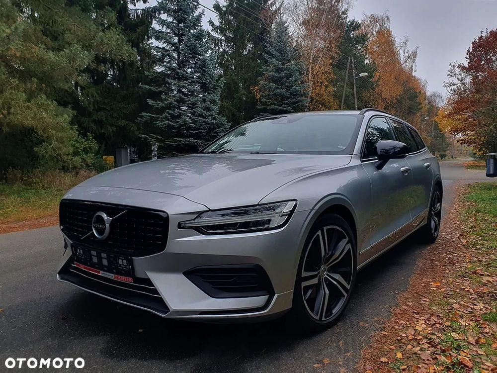 Volvo V60 B3 B DKG Momentum Pro - 2