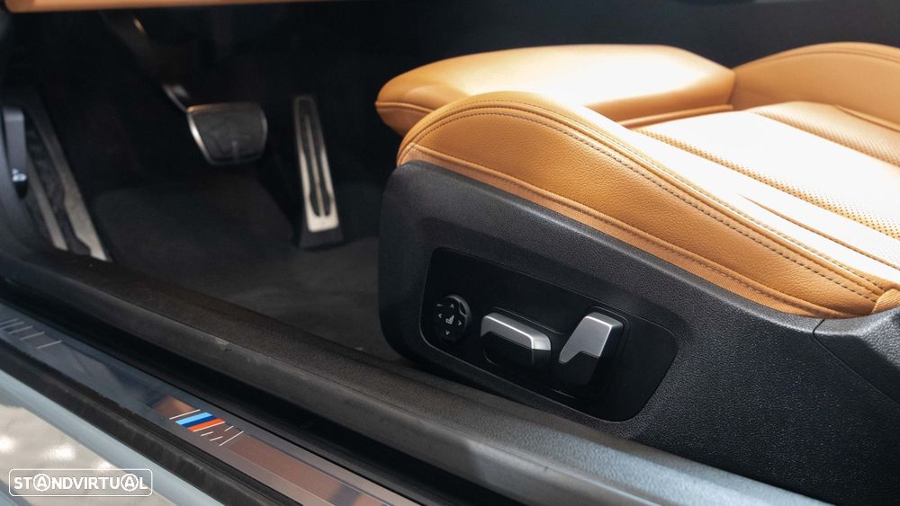 BMW 420 d Desportiva M Auto - 11
