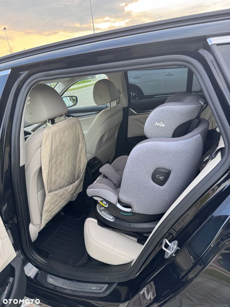 BMW Seria 5 520d Luxury Line - 6