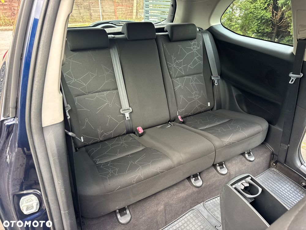 Toyota Auris 1.33 VVT-i - 24