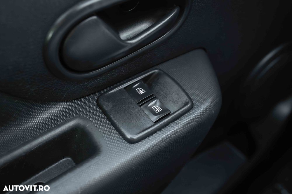 Dacia Logan 0.9 TCe SL PLUS - 14