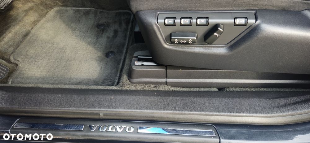 Volvo XC 90 D5 AWD Executive - 21
