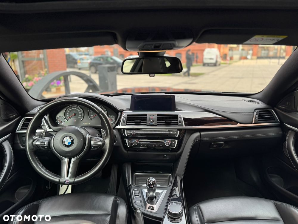 BMW M4 GPF DKG - 10