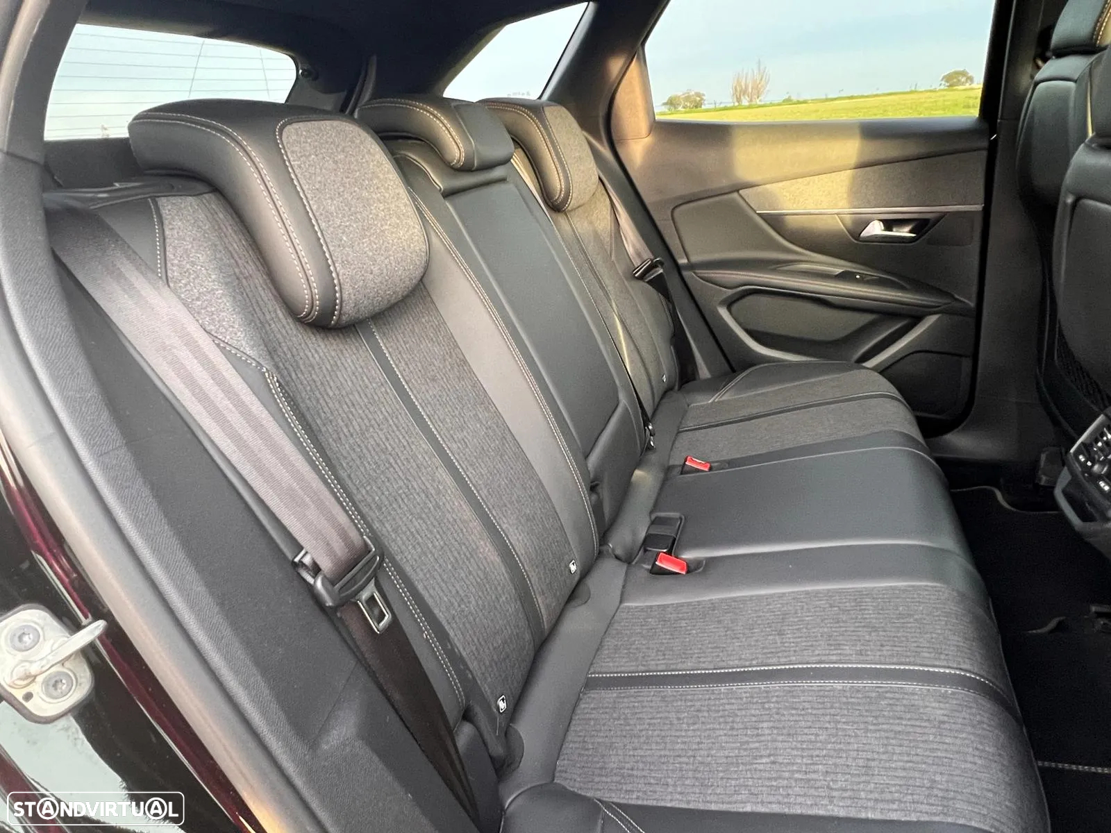 Peugeot 3008 1.5 BlueHDi GT Pack EAT8 - 11