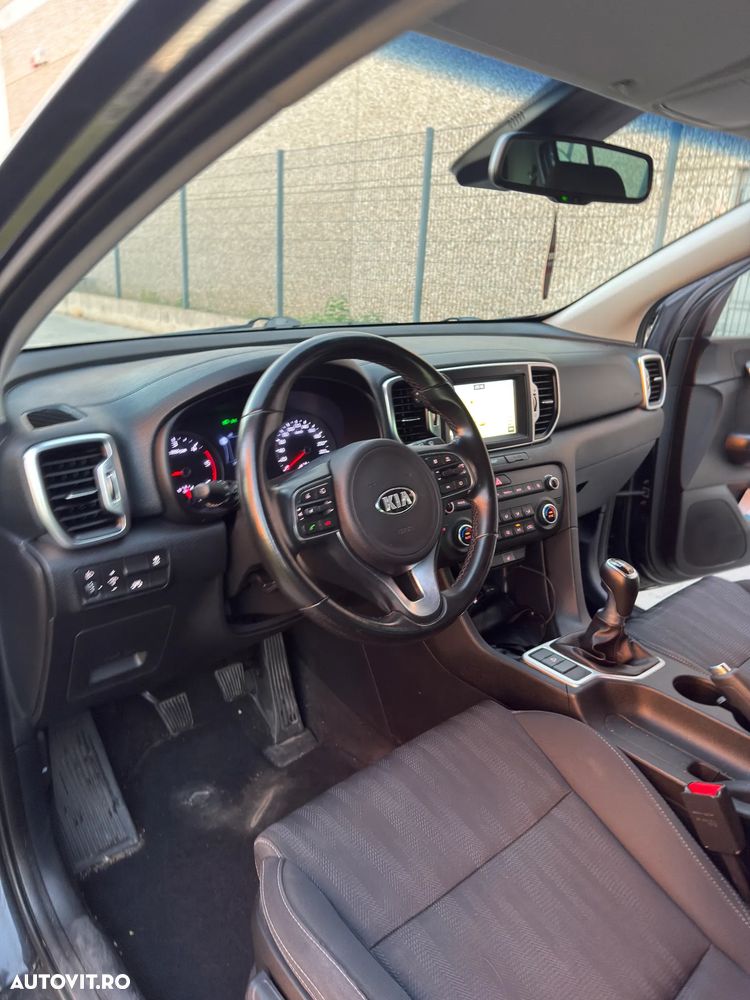 Kia Sportage 2,0 CRDI 2WD Vision - 25