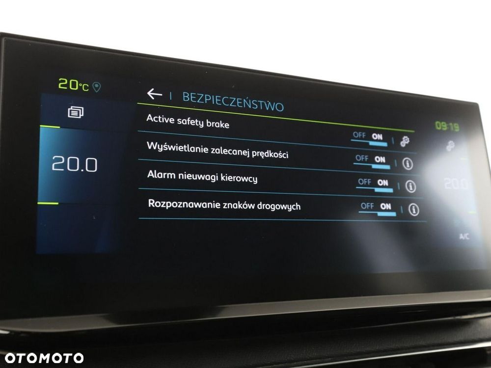 Peugeot 3008 1.6 PureTech Hybrid PHEV Allure Pack S&S EAT8 - 25