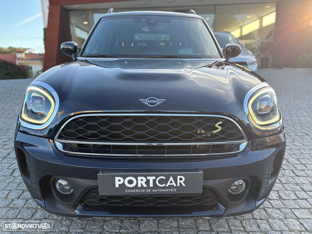 MINI Countryman Cooper SE ALL4 Untamed Edition Auto - 3