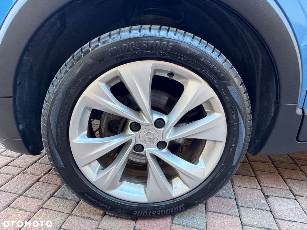 Opel Crossland X - 12