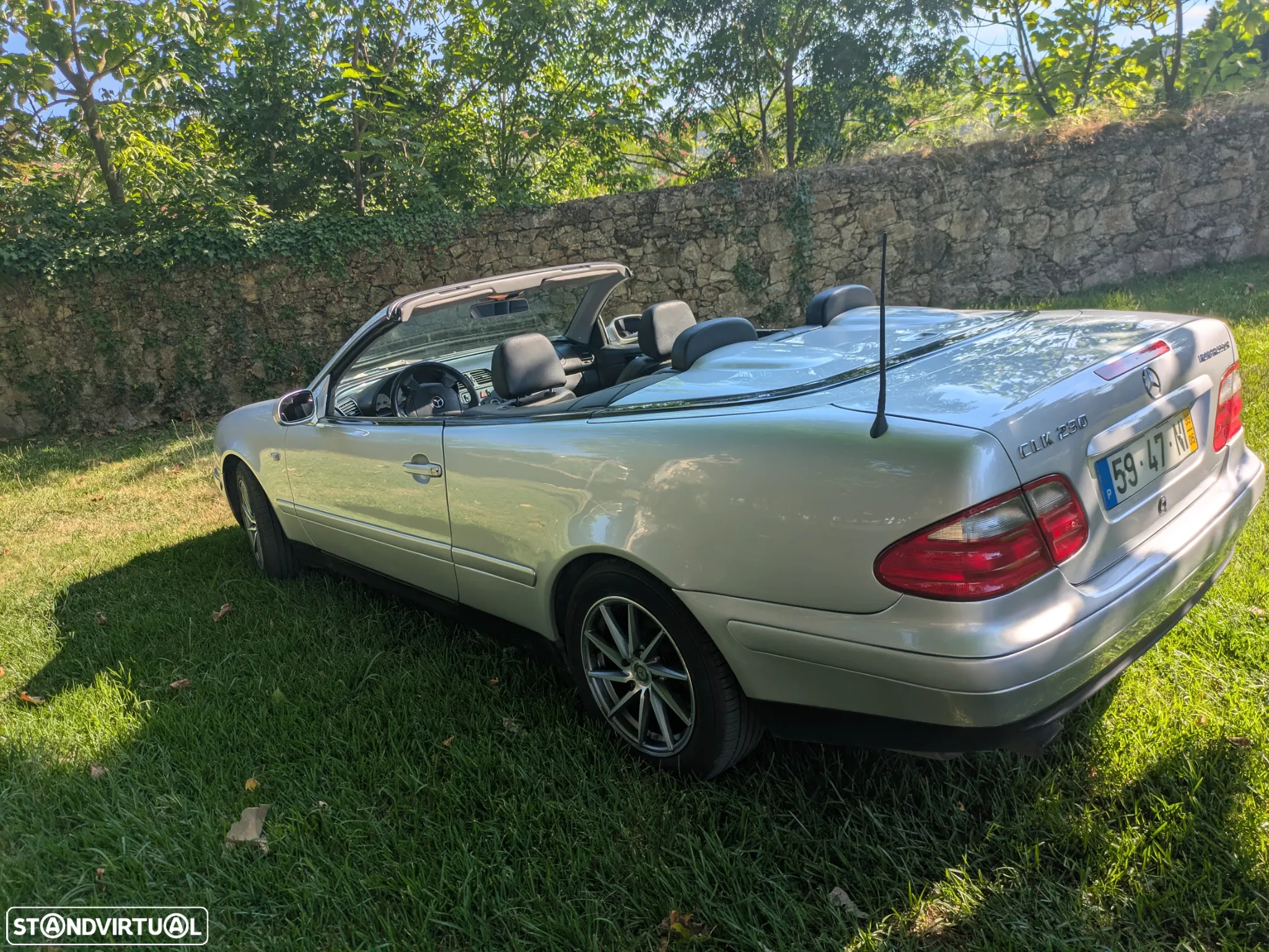 Mercedes-Benz 230 - 5