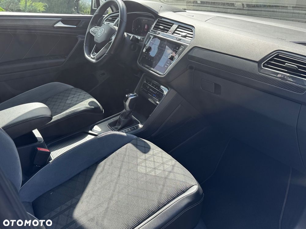 Volkswagen Tiguan 2.0 TDI SCR 4Mot R-Line DSG - 20