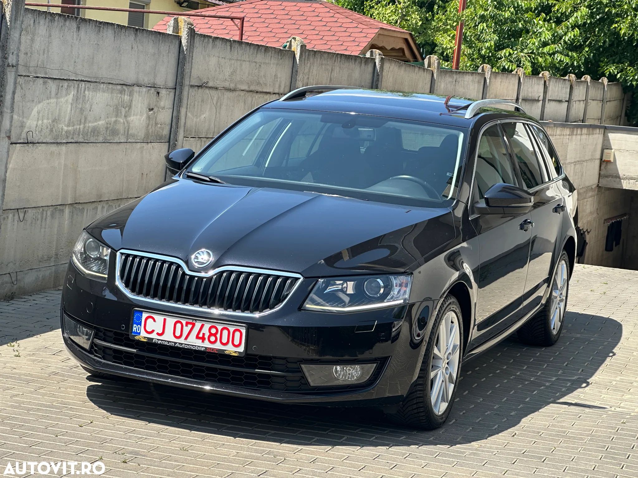 Skoda Octavia 1.6 TDI (Green tec) DSG Ambition - 1