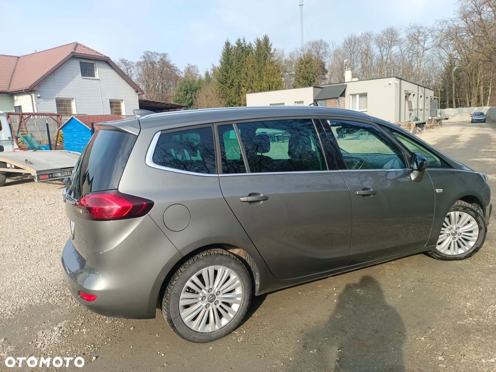 Opel Zafira 1.4 T Cosmo - 11