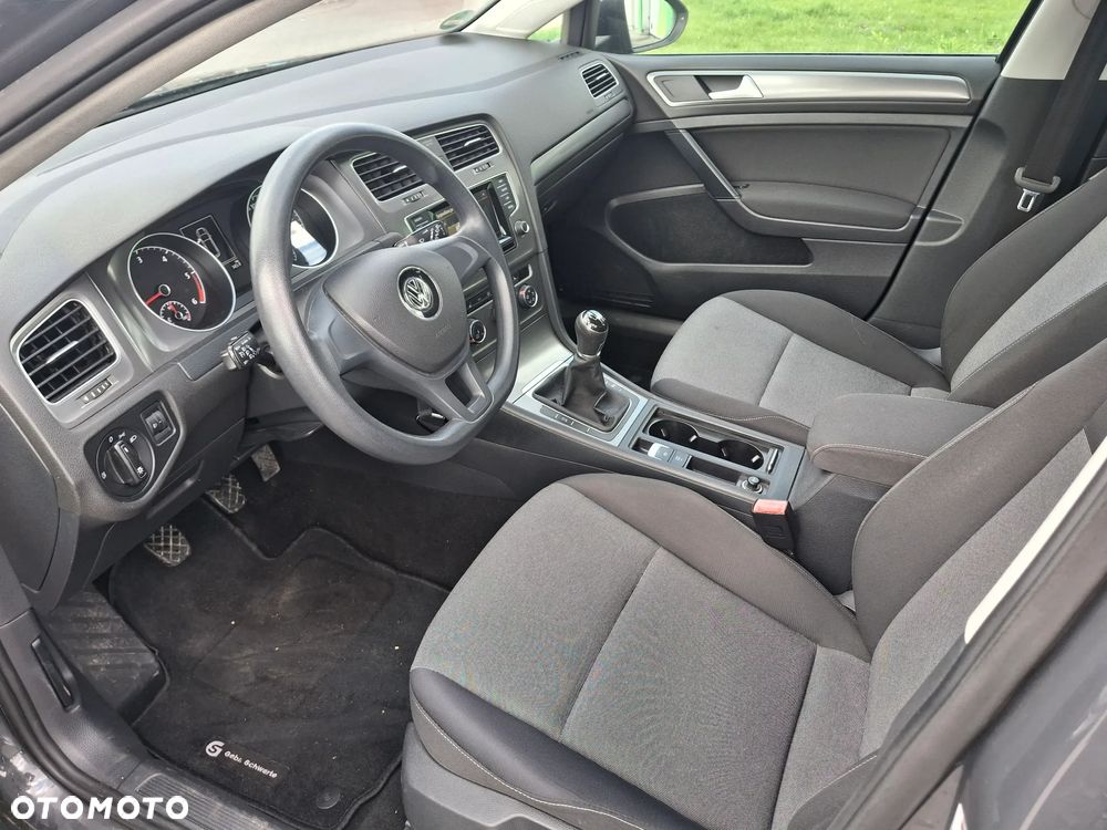 Volkswagen Golf 1.6 TDI BMT Highline - 10