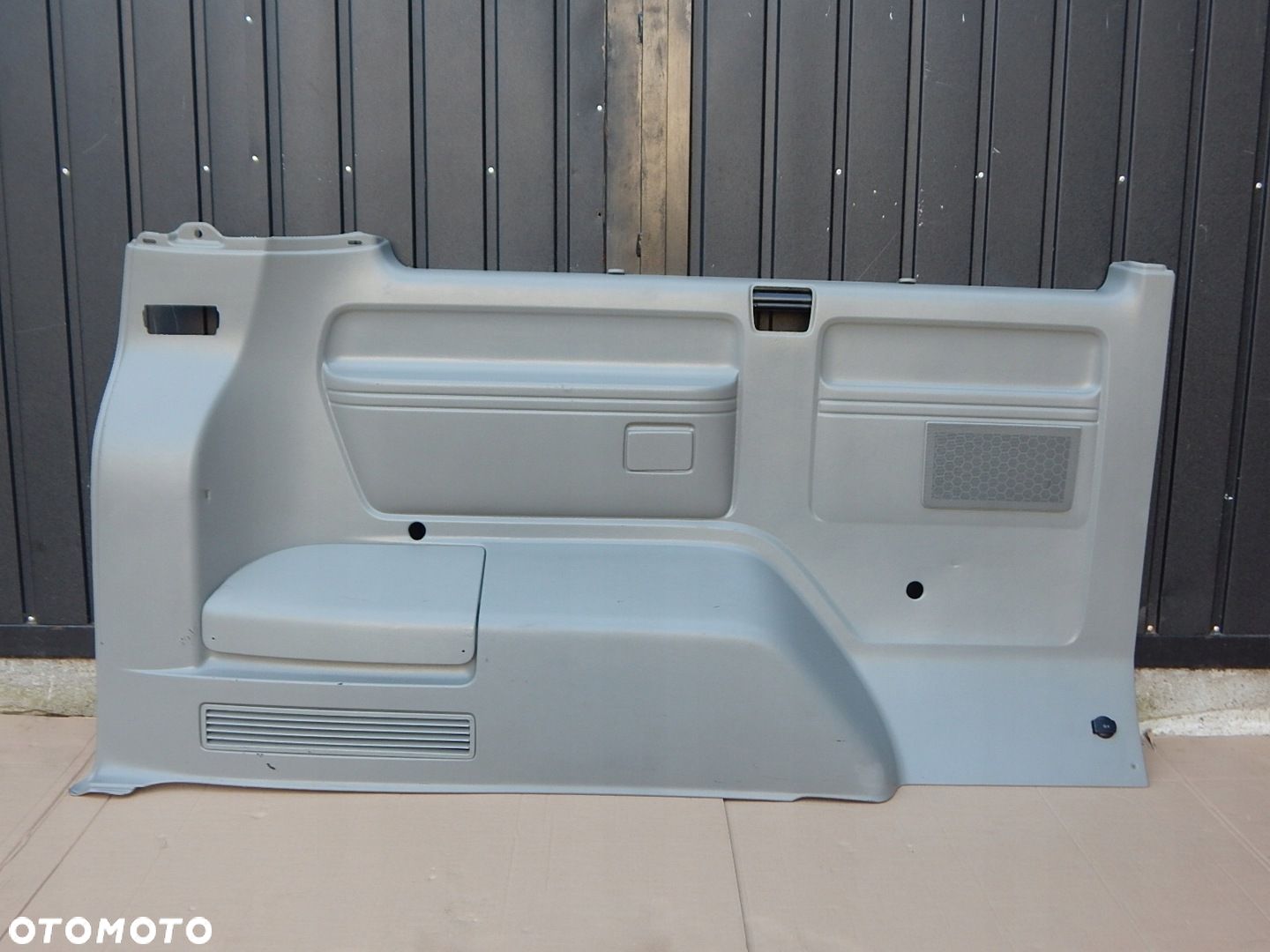 VW T5 LIFT T6 CARAVELLE boczek tapicerka roletka lewa tył LONG 7H3868715E - 1