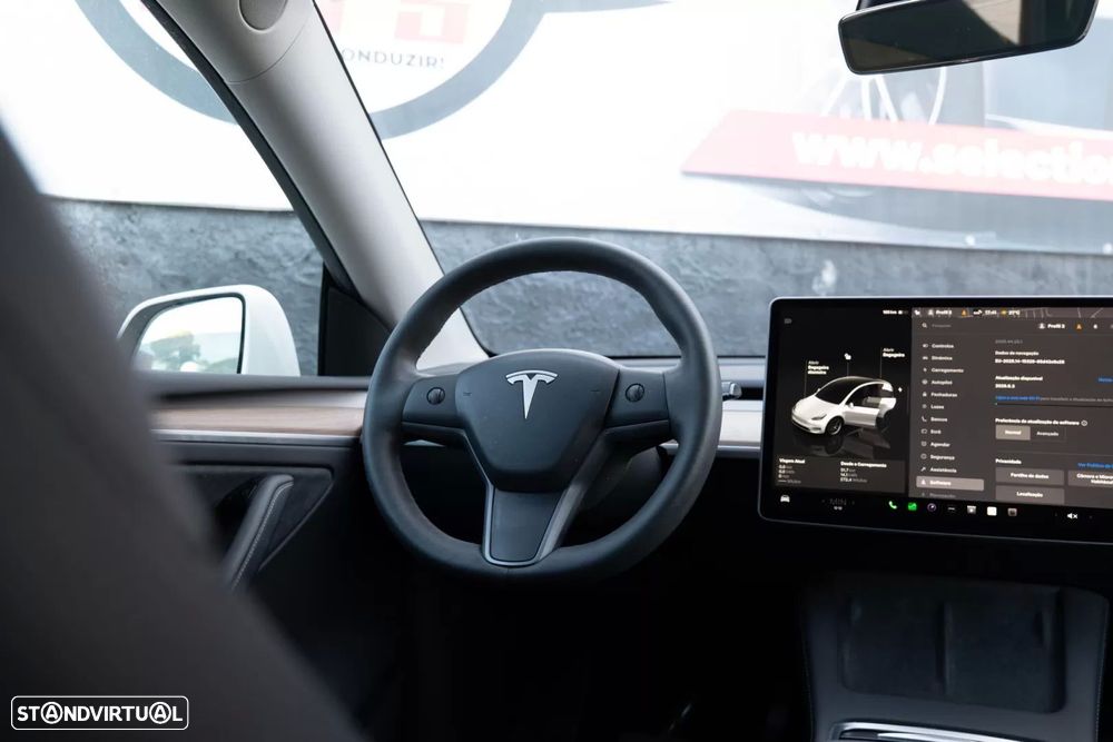 Tesla Model Y Long Range Tração Integral - 11