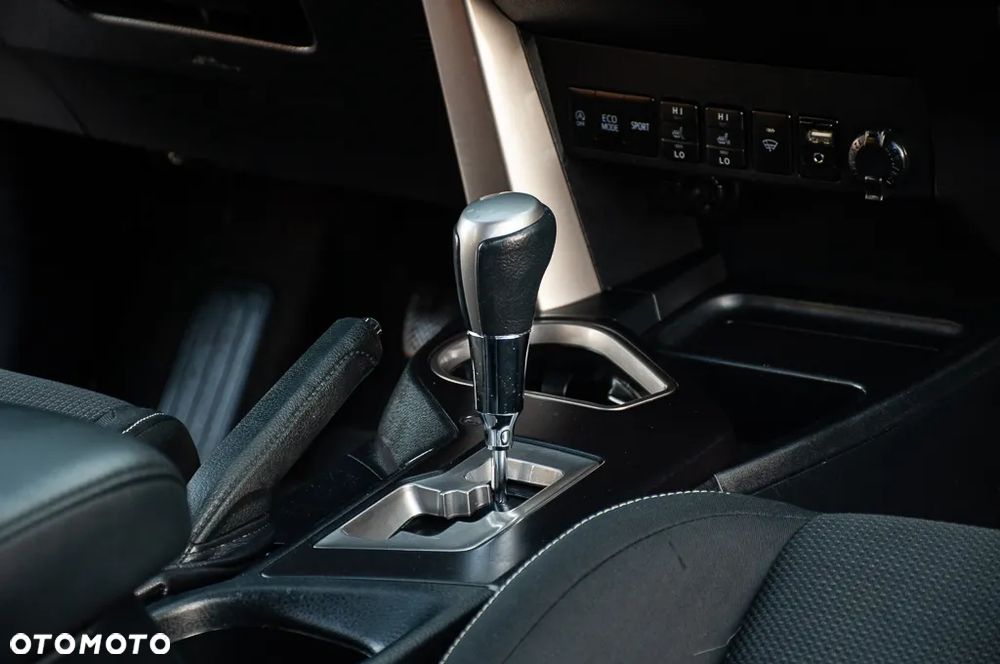 Toyota RAV4 2.0 Style 4x4 MS - 25