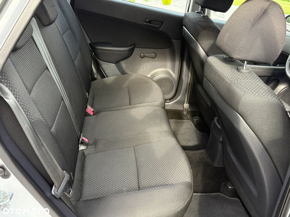 Hyundai i30 1.4 Comfort - 12