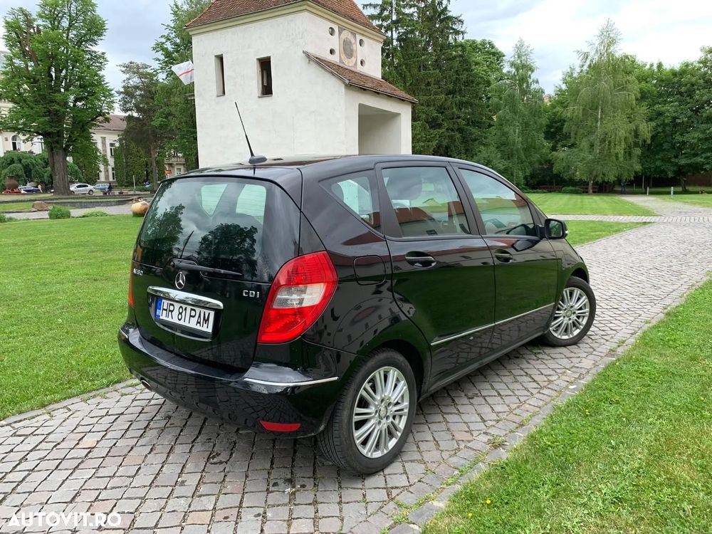 Mercedes-Benz A 180 - 11