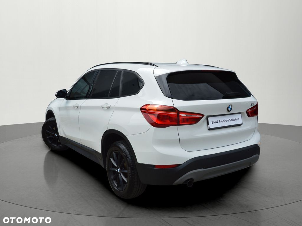 BMW X1 - 16