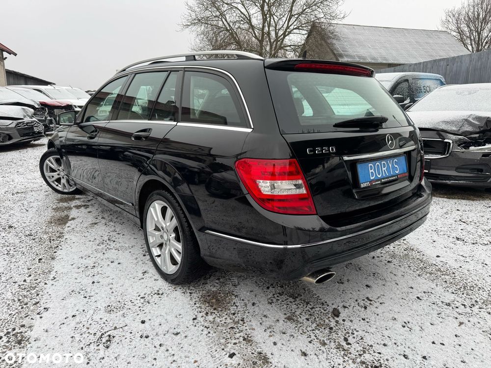 Mercedes-Benz Klasa C 220 T CDI DPF Automatik BlueEFFICIENCY Avantgarde - 12