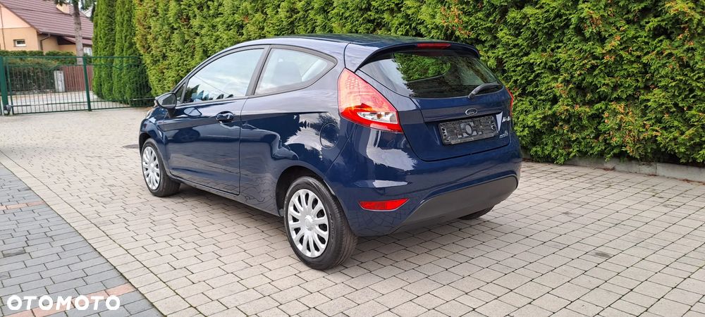Ford Fiesta - 9
