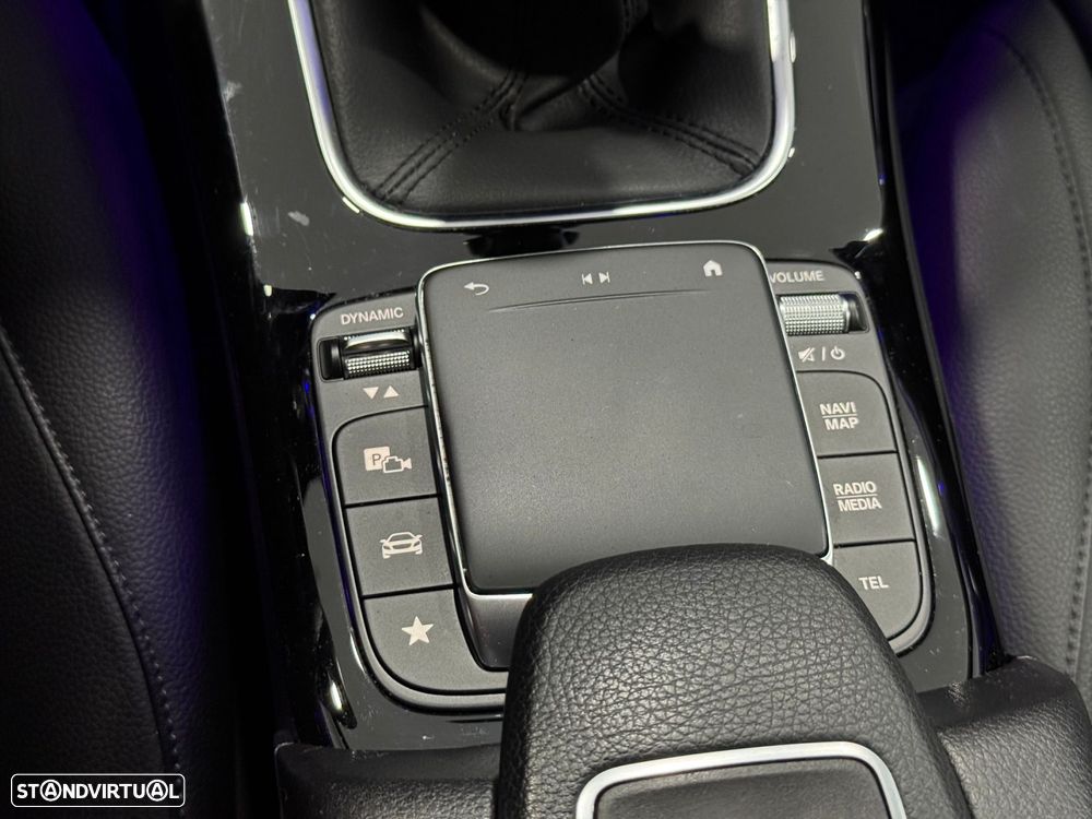 Mercedes-Benz A 180 d Style Plus - 29