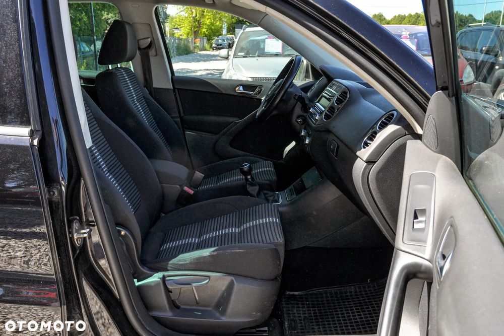 Volkswagen Tiguan - 9