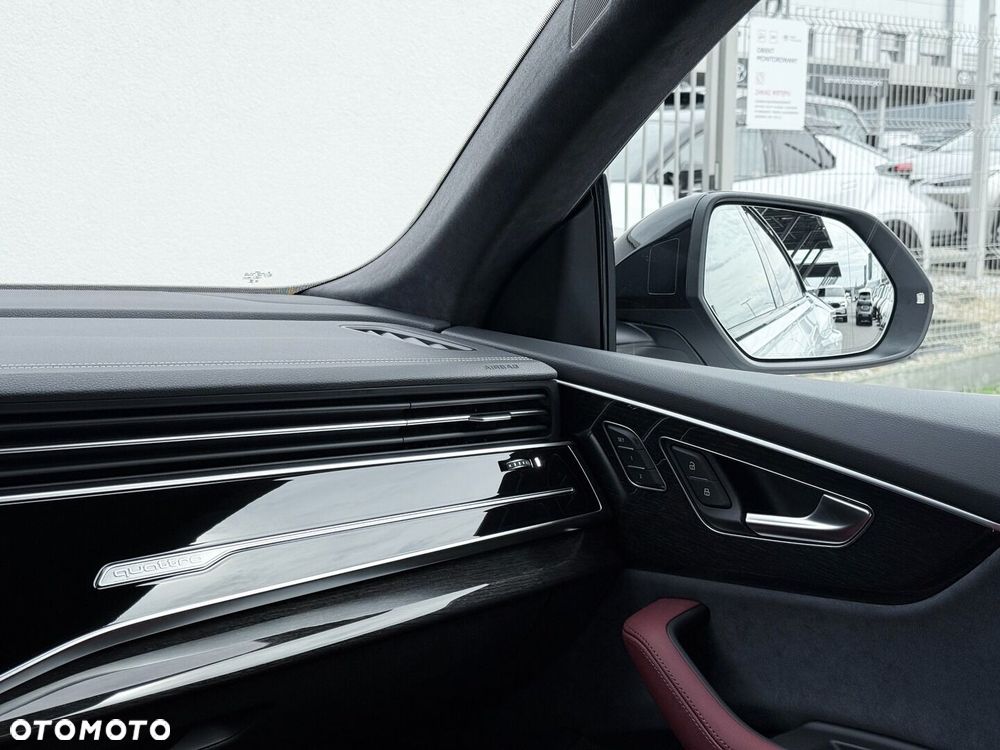 Audi SQ8 - 21