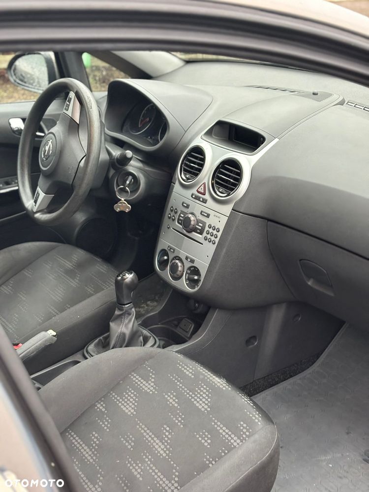 Opel Corsa - 5