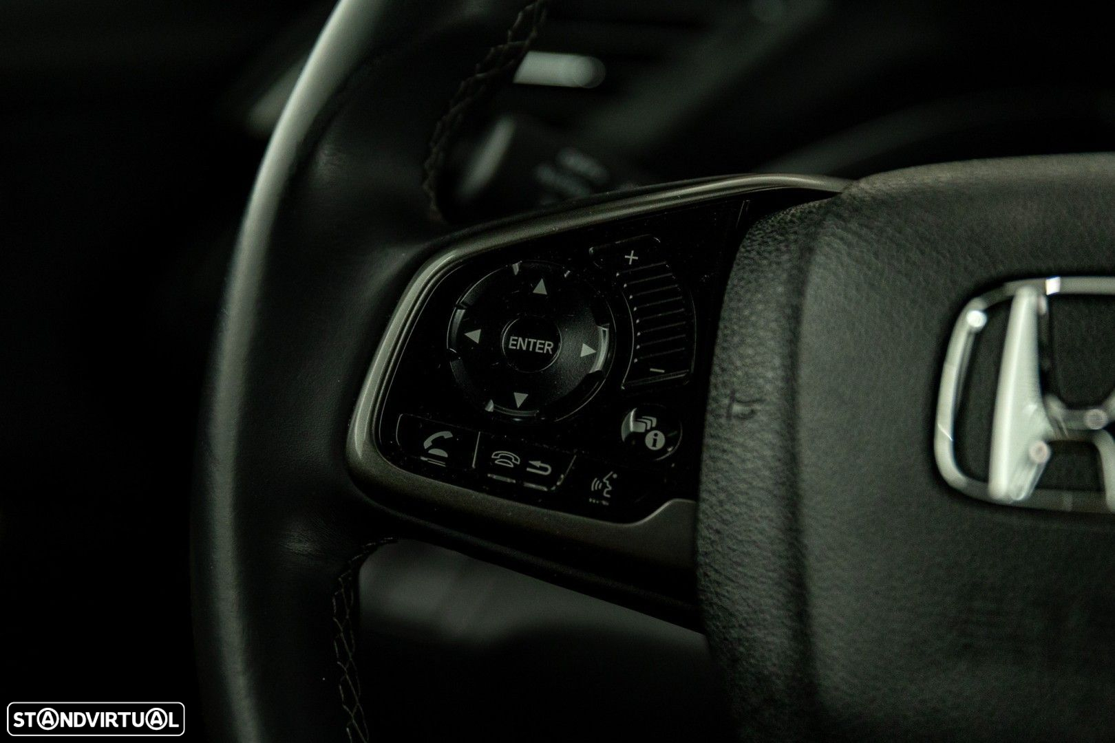 Honda Civic 1.0 i-VTEC Executive Premium - 8