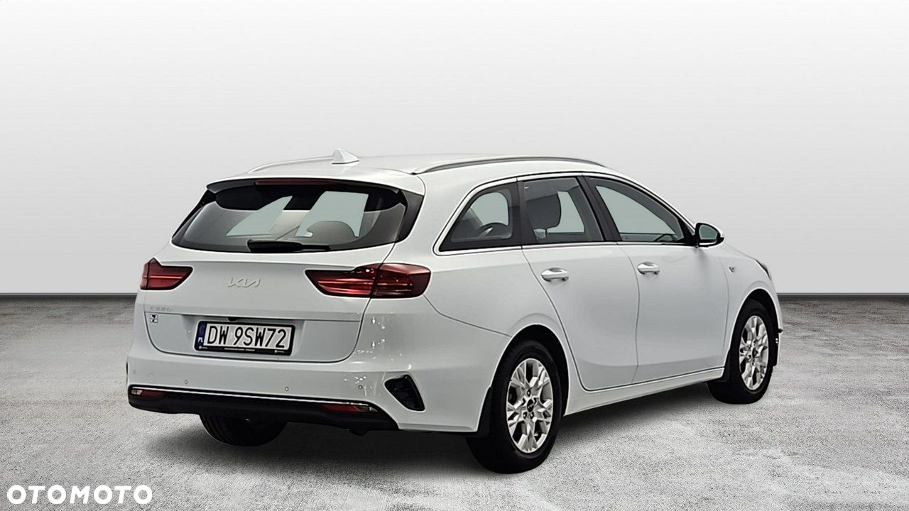 Kia Ceed 1.5 T-GDI M - 5