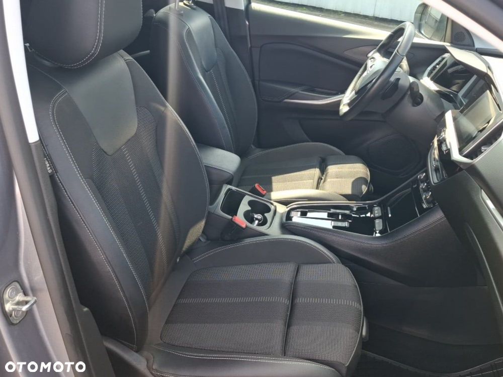 Opel Grandland 1.2 T Business Elegance S&S - 22