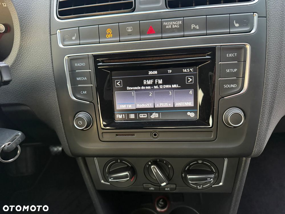 Volkswagen Polo 1.2 TSI BMT Highline Perfectline - 30