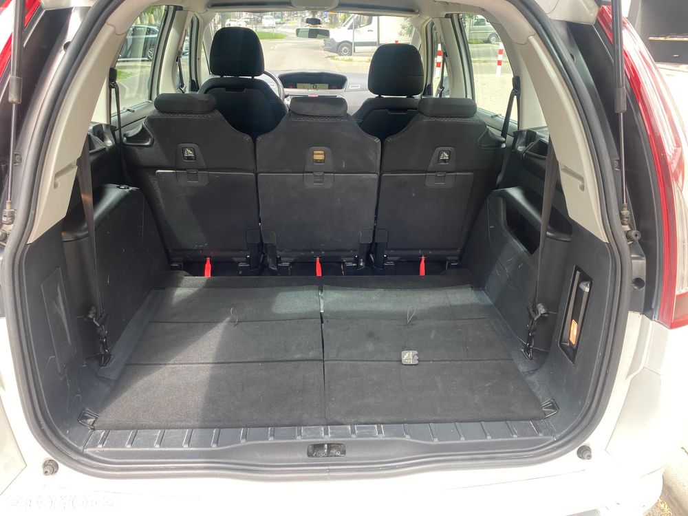Citroën C4 Grand Picasso - 11