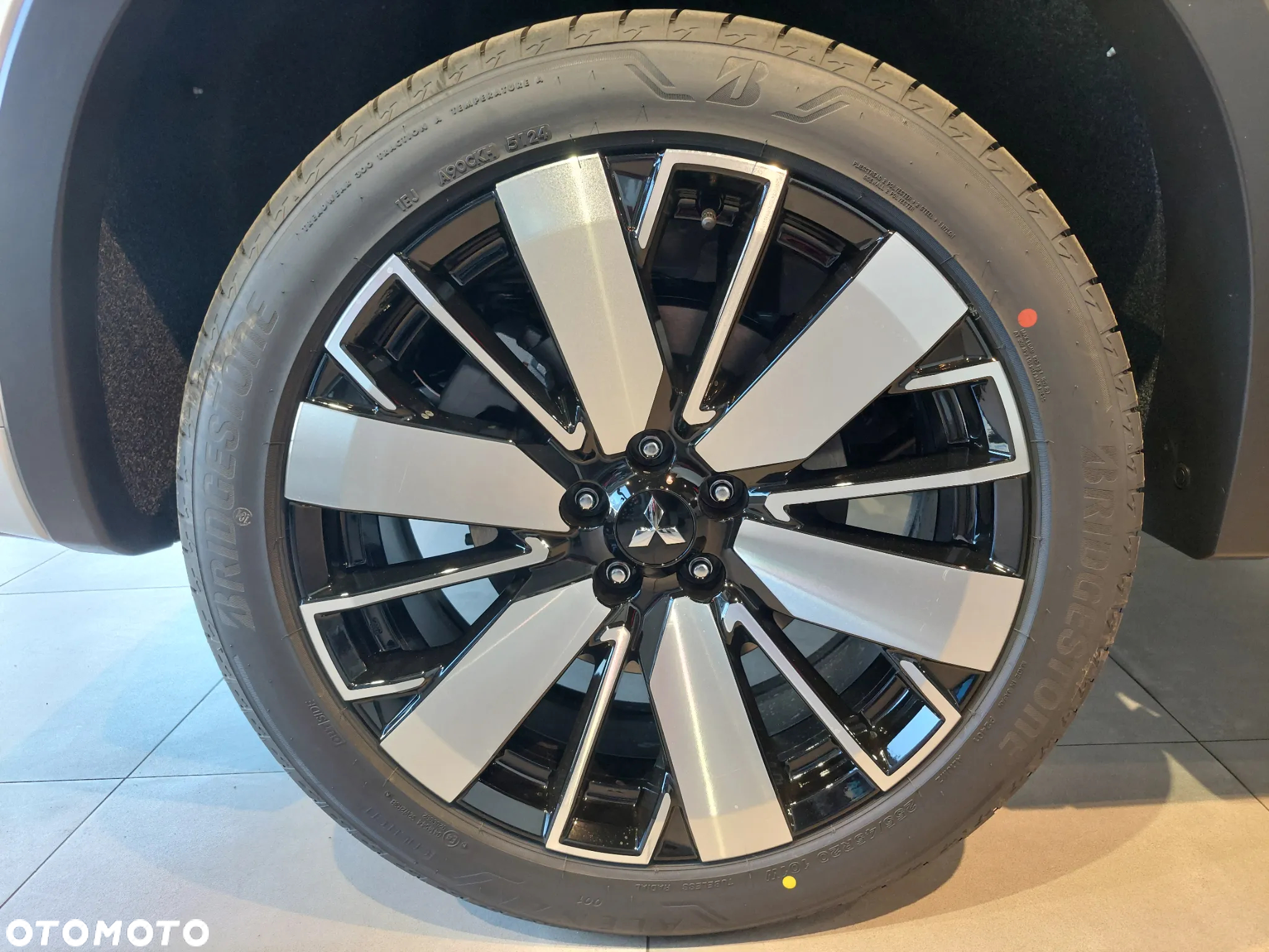 Mitsubishi Outlander PHEV Instyle Plus - 7