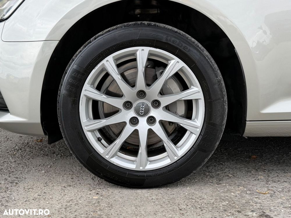 Audi A4 Avant 2.0 TDI S tronic quattro design - 30