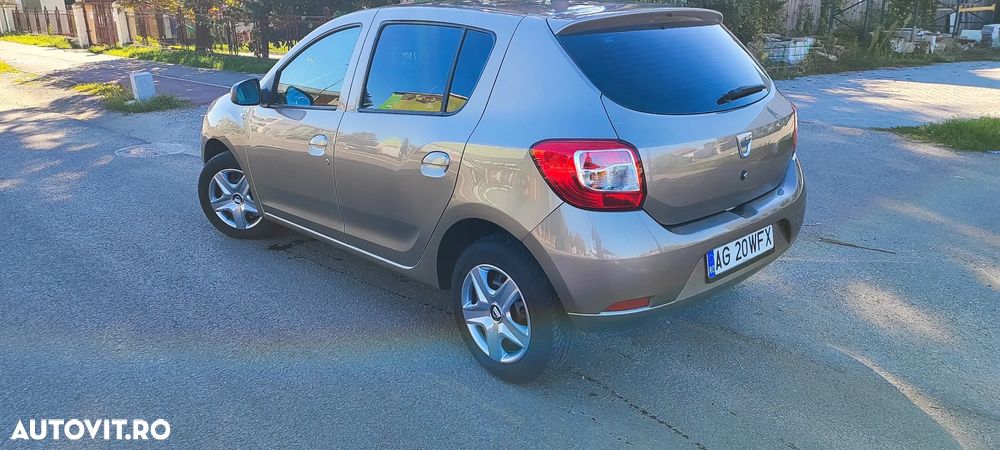 Dacia Sandero dCi 75 Laureate II - 8