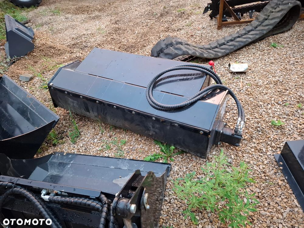 Bobcat  koparka łańcuchowa skid steer - 15