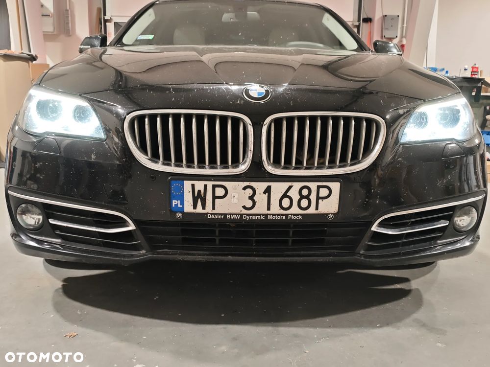 BMW Seria 5 525d xDrive Modern Line - 11