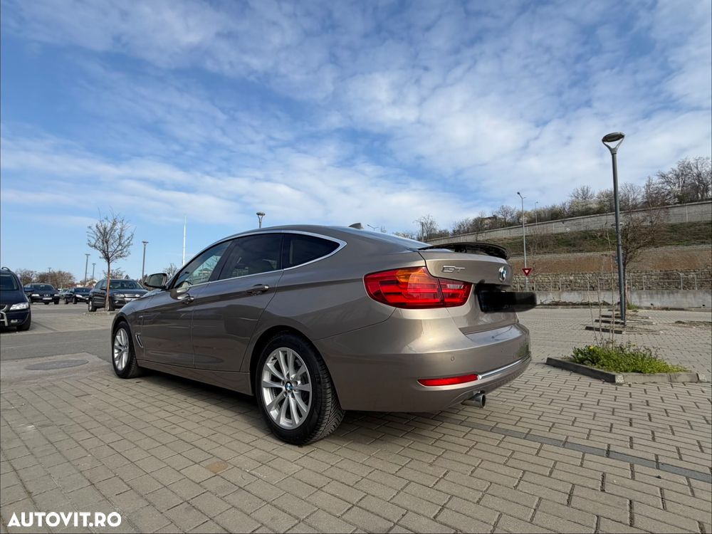 BMW Seria 3 320d Aut. Luxury Line - 15