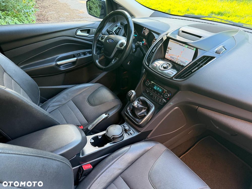 Ford Kuga 2.0 TDCi 4WD Titanium - 14