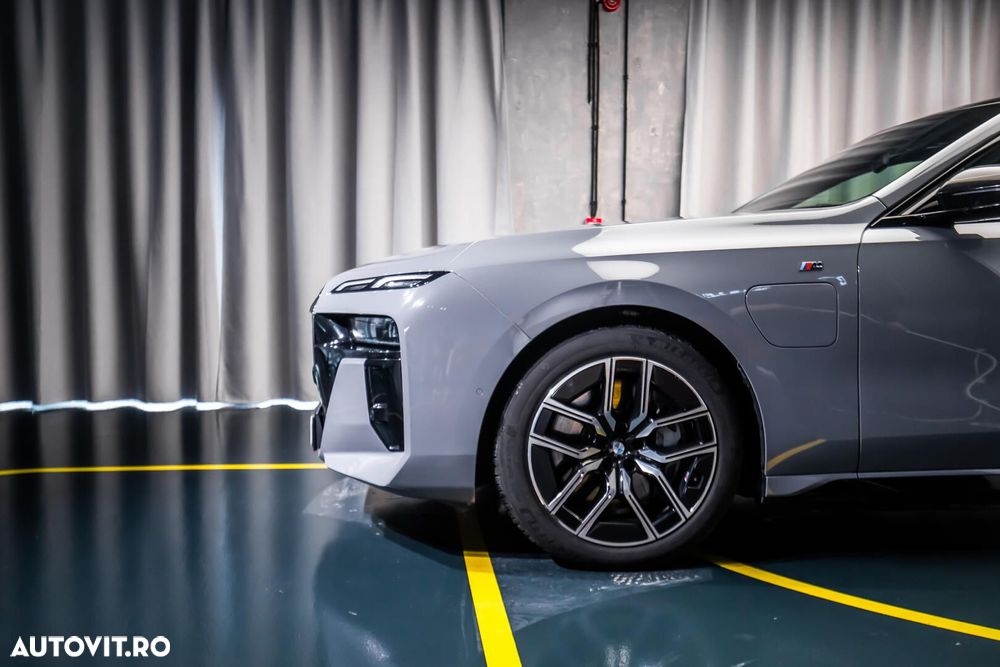 BMW Seria 7 - 40
