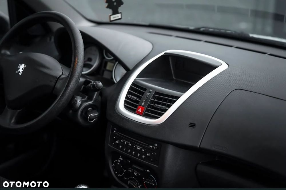 Peugeot 206 plus - 3