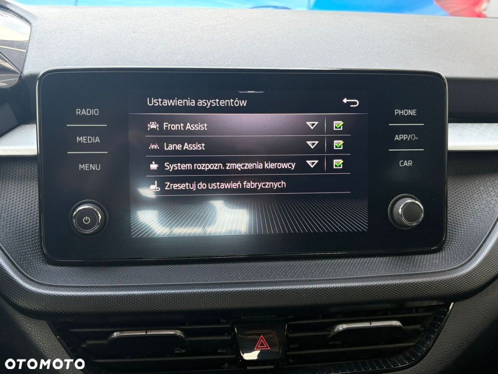 Skoda Fabia 1.0 Ambition - 19