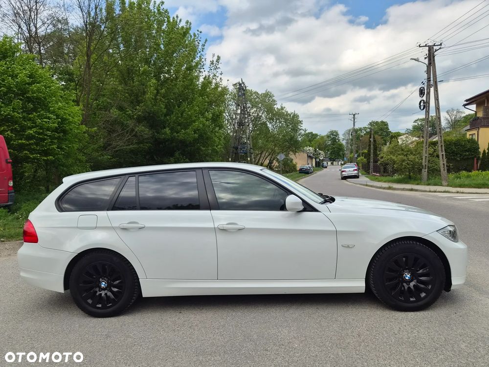 BMW Seria 3 - 17