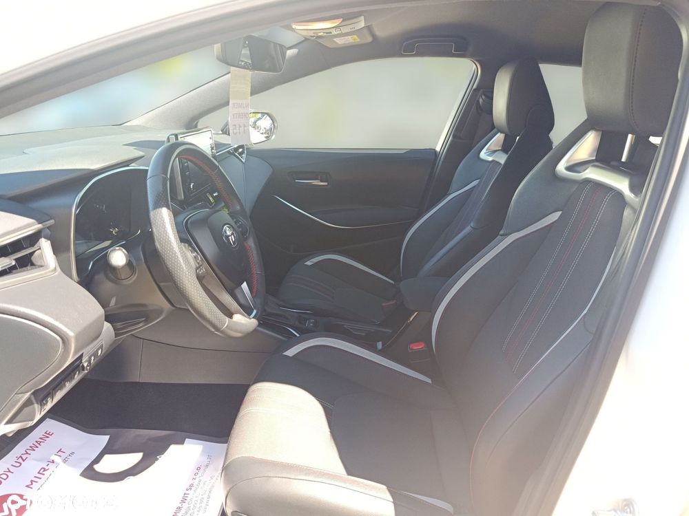 Toyota Corolla - 19