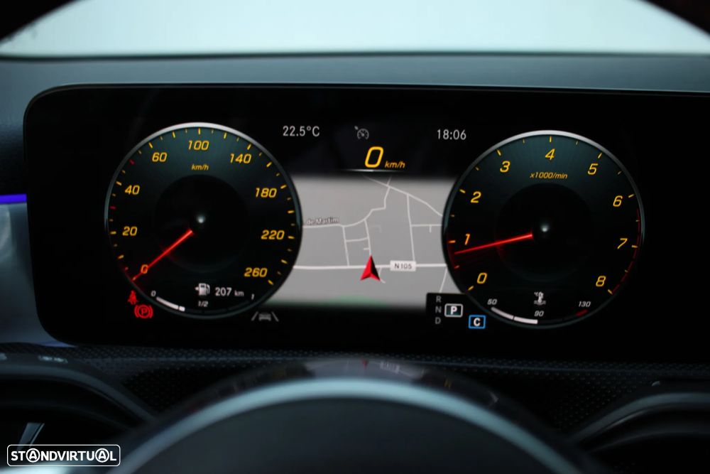 Mercedes-Benz A 200 AMG Line Aut. - 21