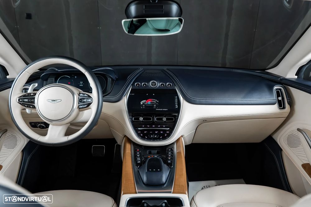 Aston Martin DBX Standard - 9