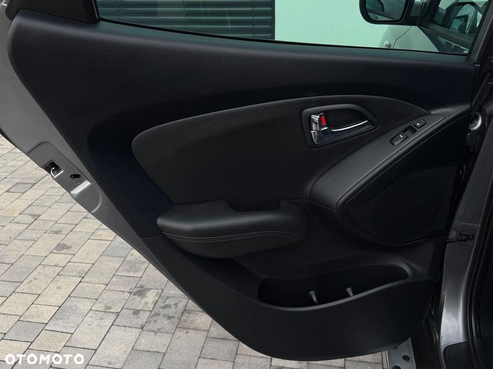 Hyundai ix35 2.0 CRDi 4WD Automatik Style - 35