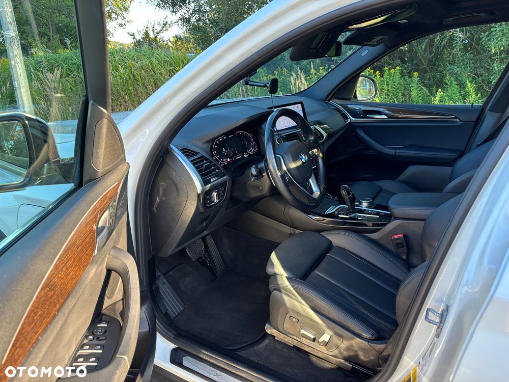 BMW X3 xDrive30e xLine - 12